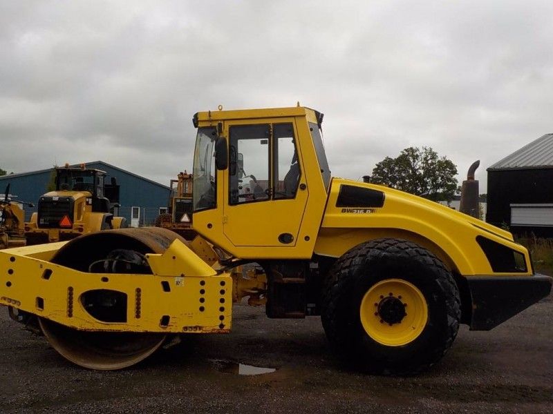 Аренда грунтового катка Bomag BW 216 D-4