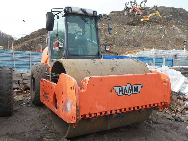 Аренда грунтового катка HAMM 3518